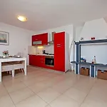 Dietro La Grotta روفينج