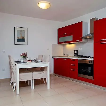 Lägenhet Dietro La Grotta Rovinj